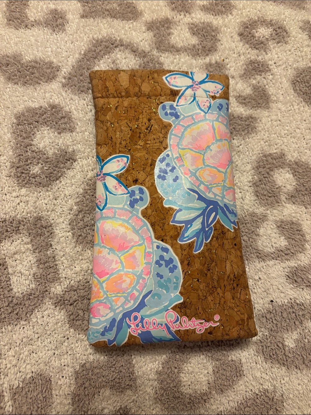 Lilly Pulitzer turtle glasses holder
